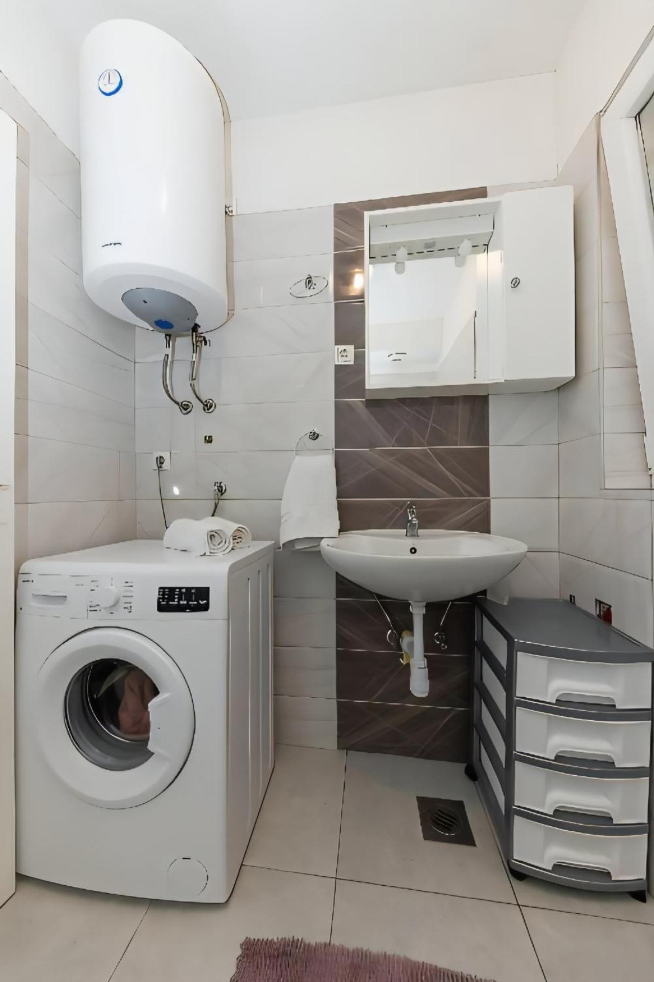House Niko M With 6 Apartments Split Pokoj fotografie