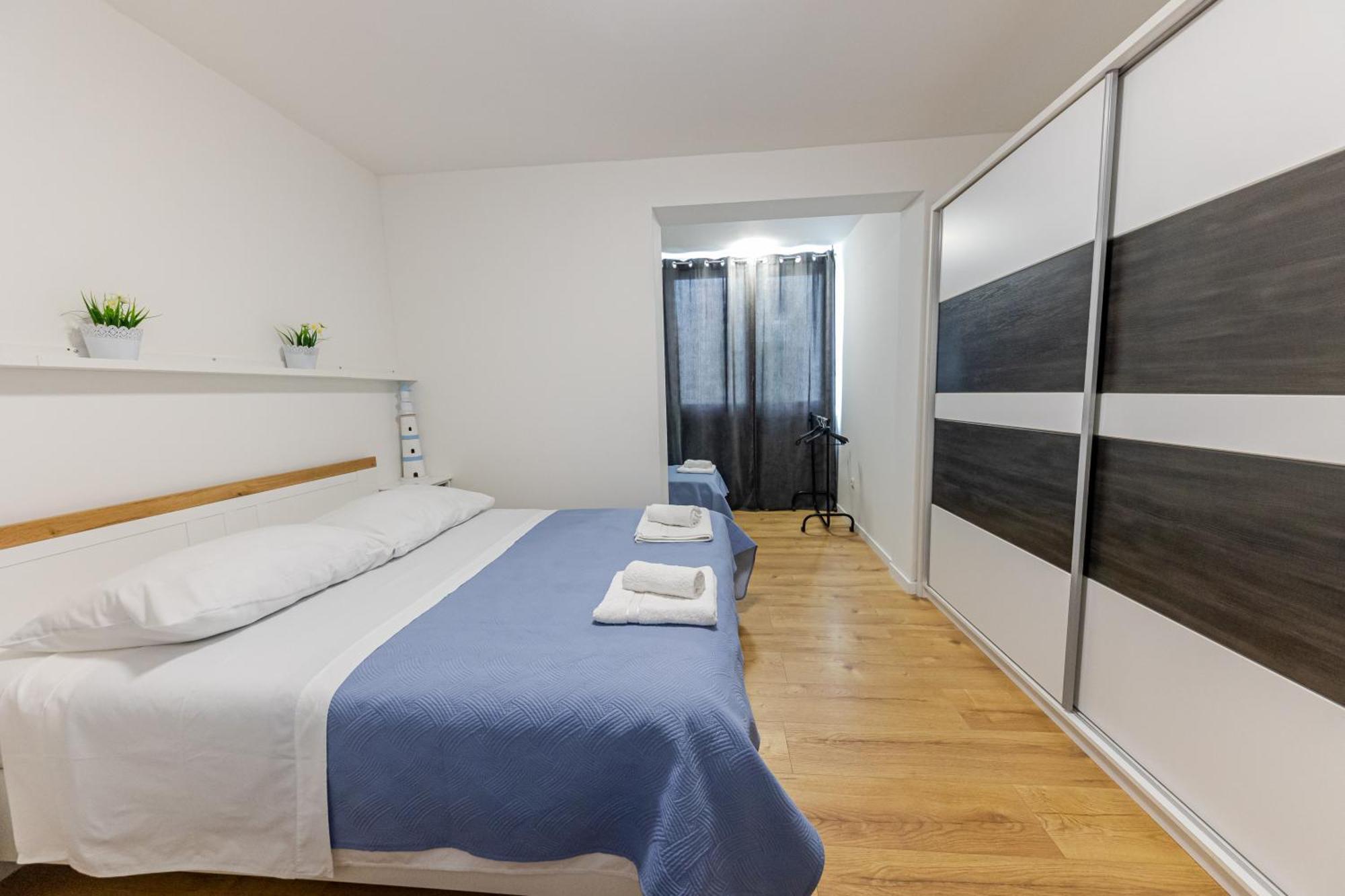 House Niko M With 6 Apartments Split Exteriér fotografie