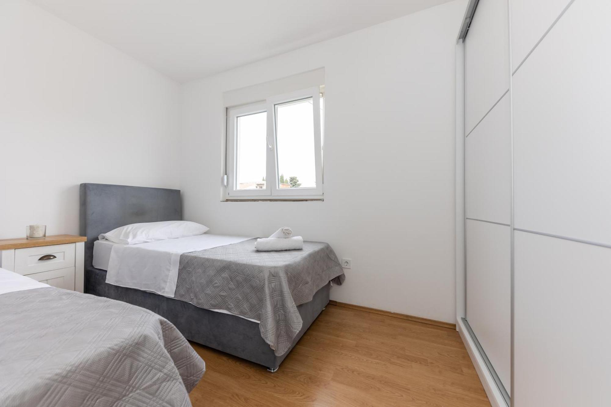 House Niko M With 6 Apartments Split Exteriér fotografie